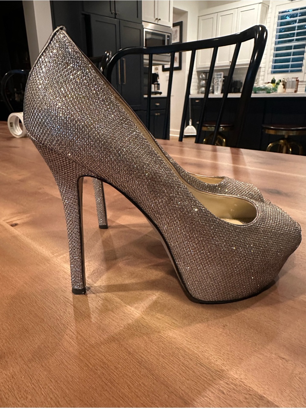 Enzo Angiolini Silver Glitter Peep-Toe Platform Pumps